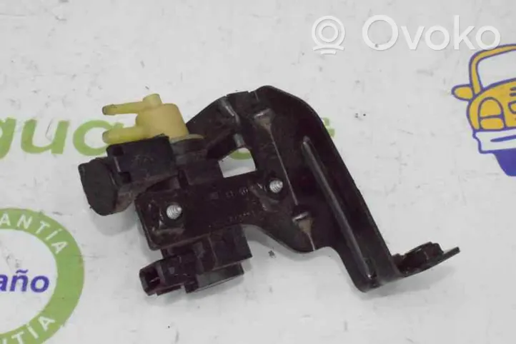 Dacia Sandero Electrovanne Soupape de Sûreté / Dépression 8200790180