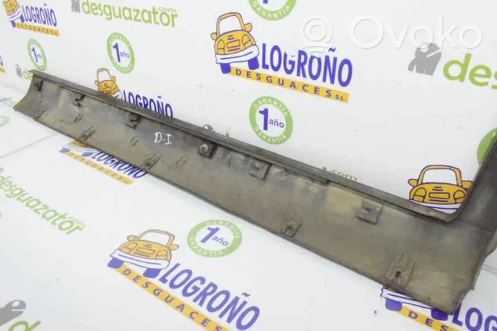 Hyundai H-1, Starex, Satellite Sill 877524A300GL