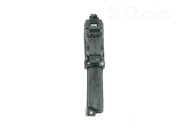 Renault Megane IV Interrupteur, commande de frein de stationnement 363216544R