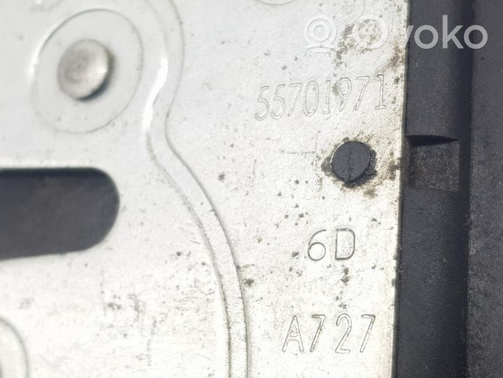 Fiat Grande Punto Takaluukun lukon salvan moottori 55702917