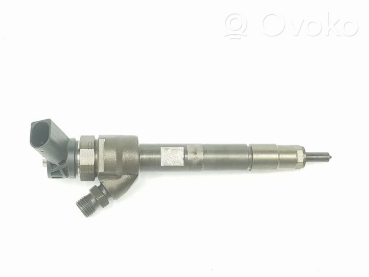 BMW 4 F36 Gran coupe Fuel injector 13537810702