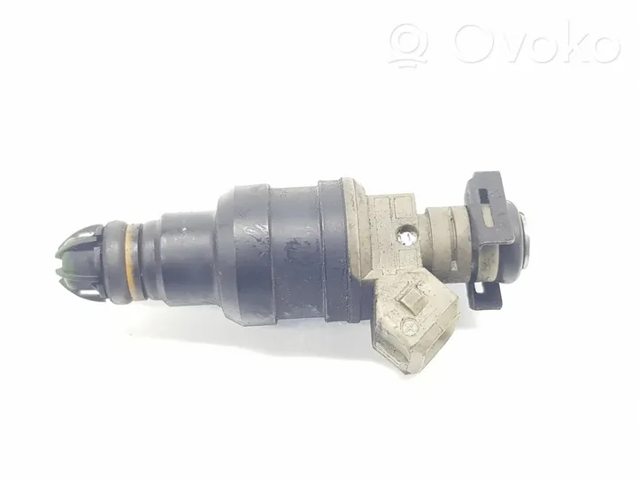 BMW 3 E36 Injecteur de carburant 13641730059