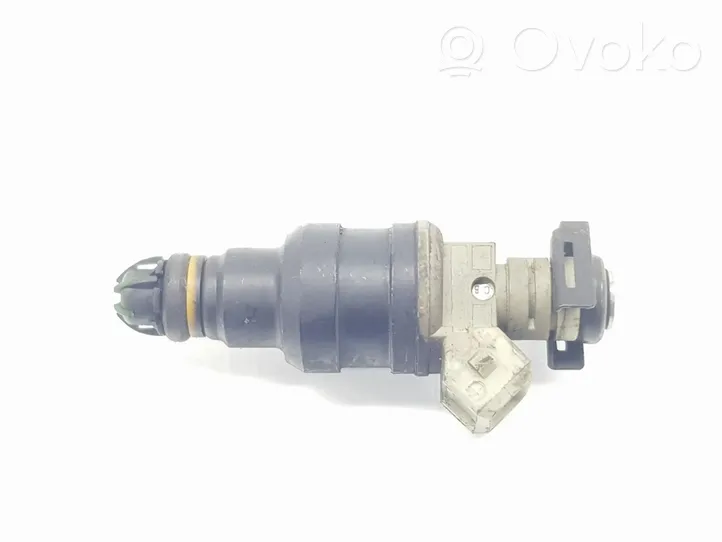 BMW 3 E36 Injecteur de carburant 13641730059