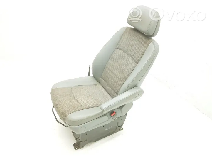 Mercedes-Benz Vito Viano W639 Front passenger seat 