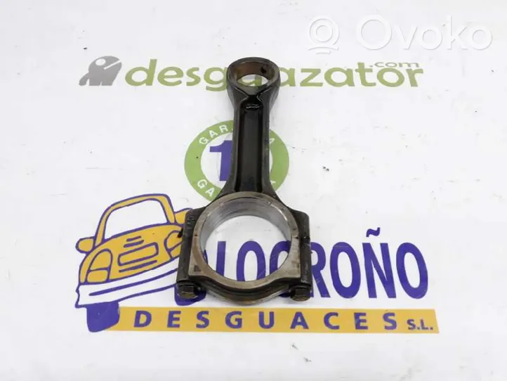 Opel Vivaro Connecting rod/conrod 7701477831