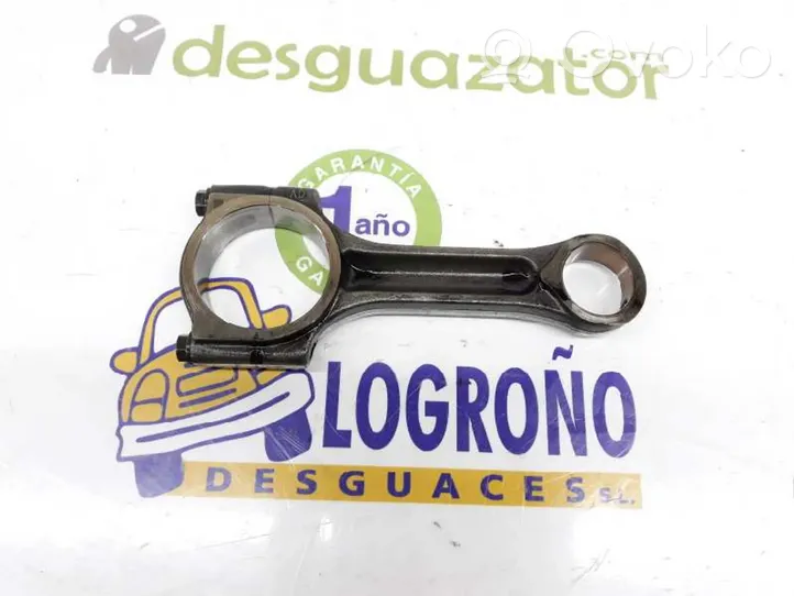 Opel Vivaro Connecting rod/conrod 7701477831