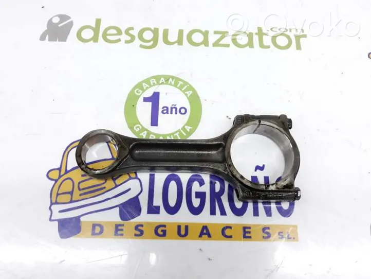 Opel Vivaro Connecting rod/conrod 7701477831