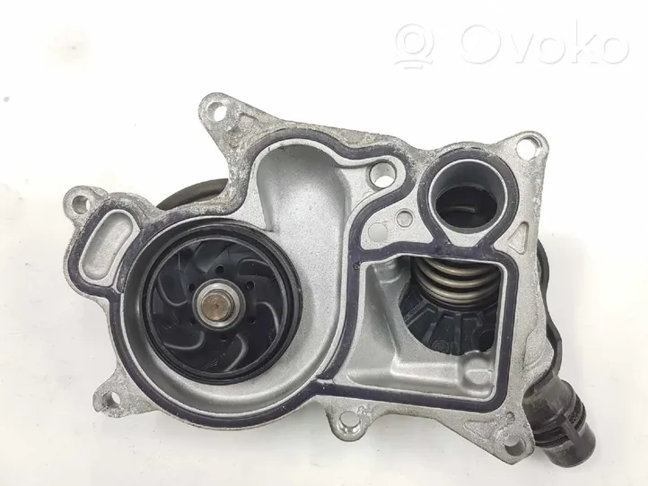 BMW 1 F20 F21 Pompa dell’acqua 11517810833