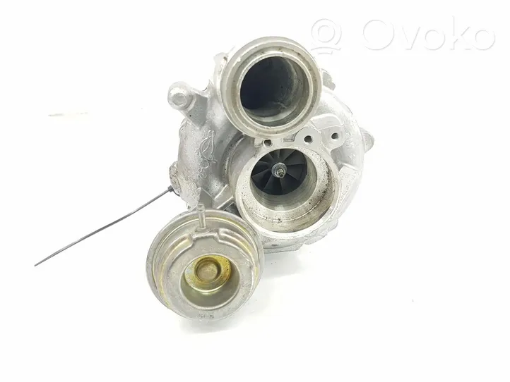 BMW 6 F12 F13 Turbo 11657605794