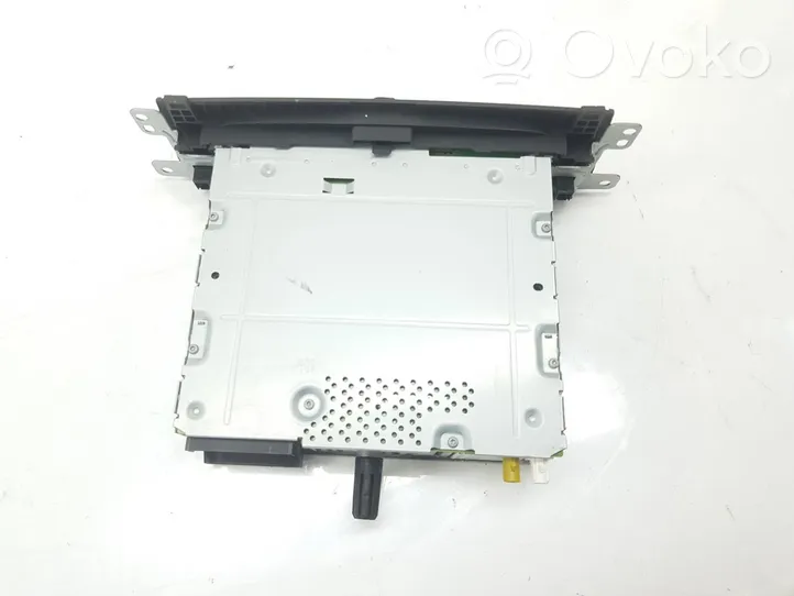 Renault Latitude (L70) Panel / Radioodtwarzacz CD/DVD/GPS 281150048R