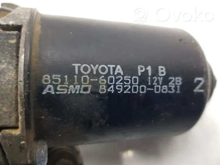 Toyota Land Cruiser (HDJ90) Etupyyhkimen vivusto ja moottori 8511060250