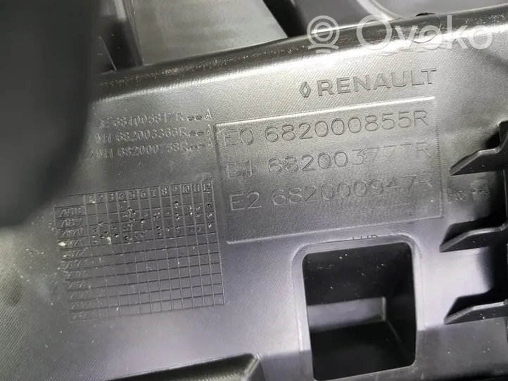 Renault Master III Tableau de bord 682003577R