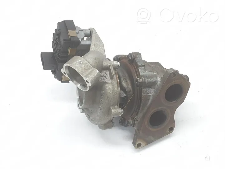 BMW 2 F22 F23 Turboahdin 11654746811