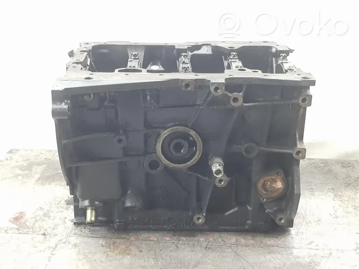 Renault Trafic III (X82) Motorblock 7701478529