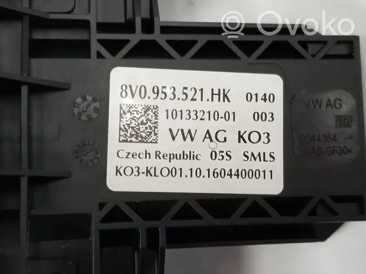 Audi Q2 - Ohjauspyörän painikkeet/kytkimet 8V0953502AR
