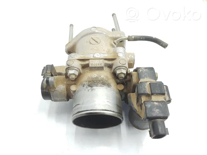 Toyota Land Cruiser (J120) Boîtier papillon 2610026010