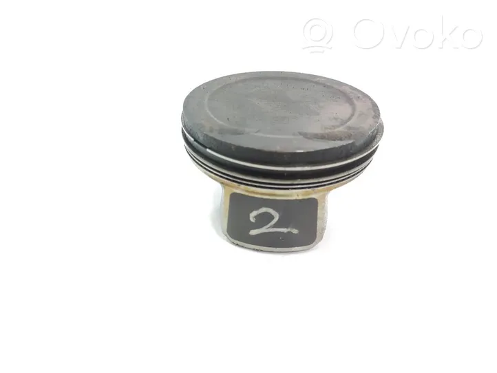 Skoda Fabia Mk3 (NJ) Piston avec bielle 04C107065AE