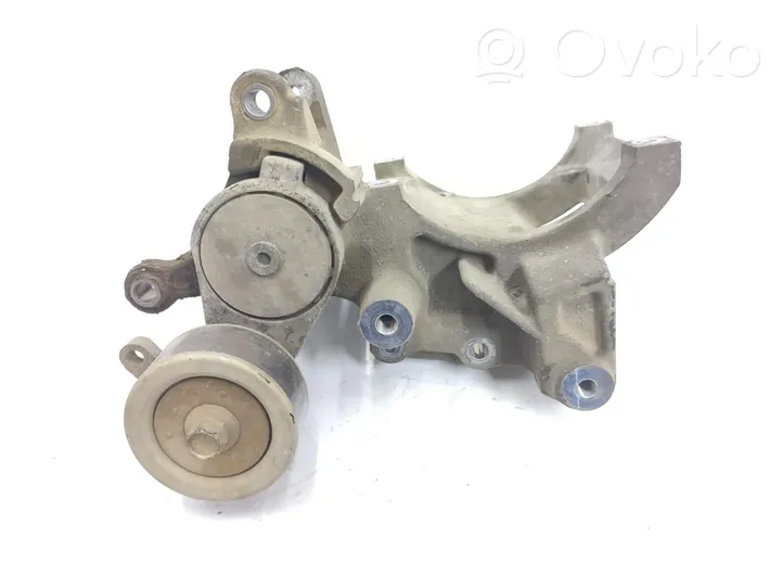 Toyota Land Cruiser (J120) Support de générateur / alternateur 1662030010