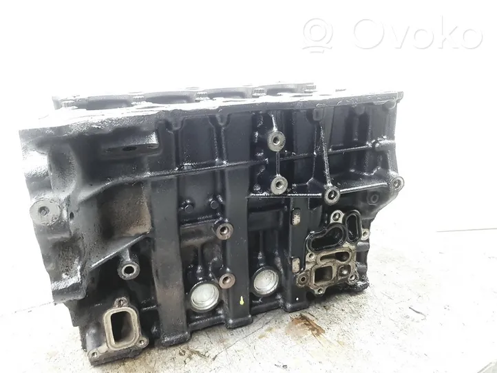 SsangYong Tivoli Blok silnika 673910