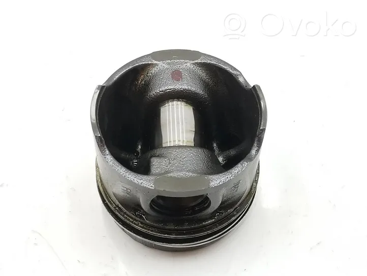 Renault Megane III Piston avec bielle 120A18655R