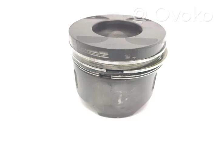 Mercedes-Benz Vito Viano W639 Piston avec bielle A6460301017