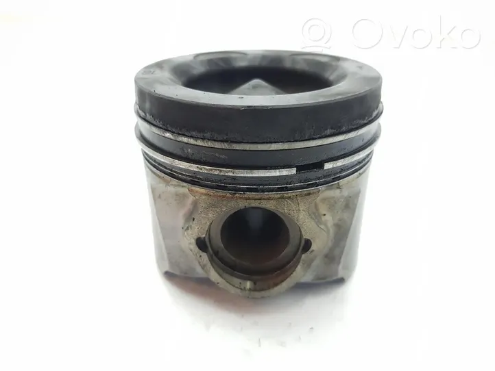 KIA Ceed Piston with connecting rod 234A02A920