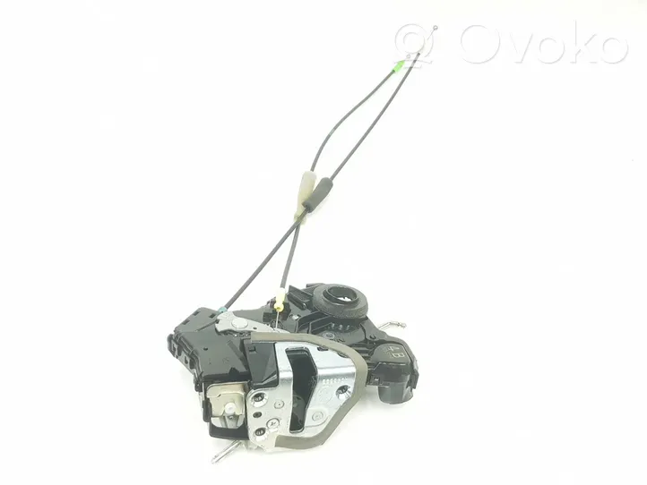 Toyota RAV 4 (XA40) Serratura portiera anteriore 6903060240