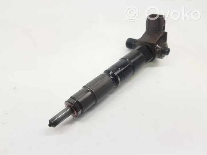 Subaru Outback (BS) Injecteur de carburant 16613AA040