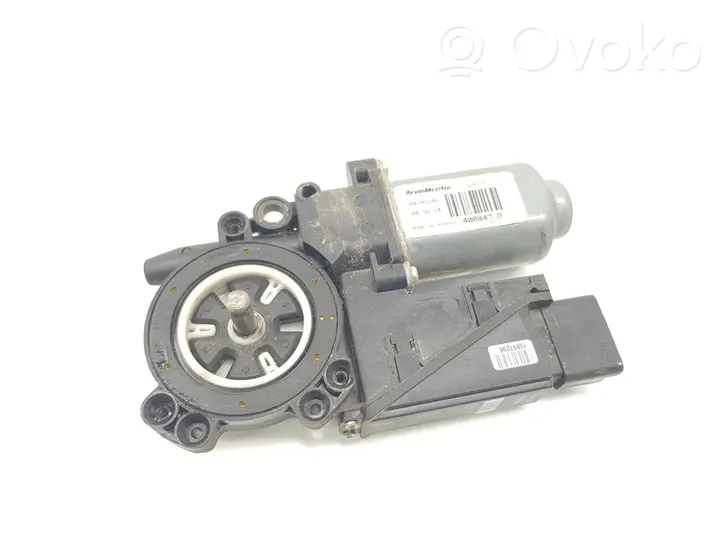 Nissan NP300 Motorino alzacristalli della portiera anteriore 80731EB300