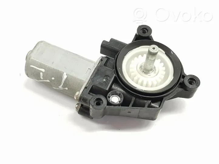 Nissan Qashqai Motorino alzacristalli della portiera posteriore 827014EA0A