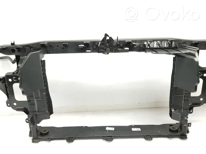 Hyundai i30 Pezzo della carrozzeria anteriore 64101G4120