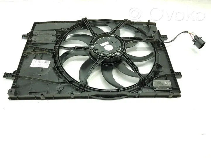 Volkswagen T-Roc Ventilatore di raffreddamento elettrico del radiatore 5WA121205