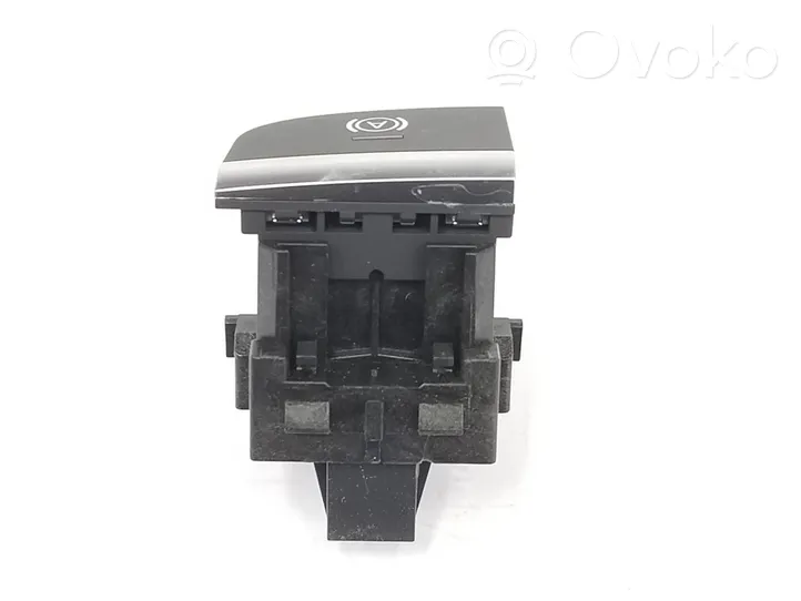 Audi Q2 - Inne przełączniki i przyciski 8V1927143C