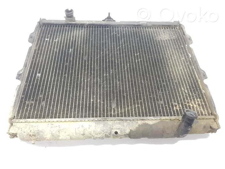 Mitsubishi Pajero Jäähdyttimen lauhdutin MB924487