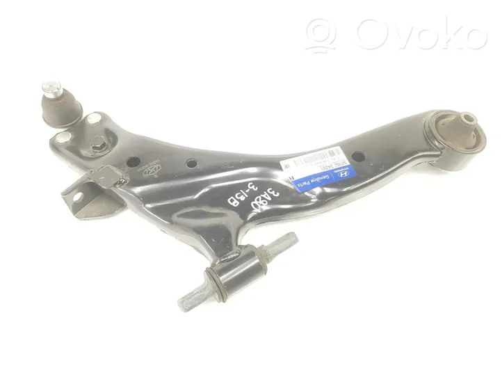 Hyundai Trajet Triangle bras de suspension inférieur avant 545023A201