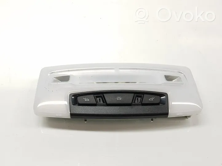 BMW 2 Active Tourer U06 Rivestimento della console di illuminazione installata sul rivestimento del tetto 43931628801