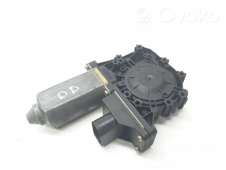 Audi TT Mk1 Motorino alzacristalli della portiera anteriore 8N8959802