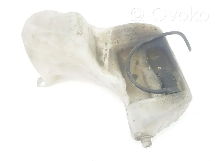 Volkswagen II LT Windshield washer fluid reservoir/tank 9018690020