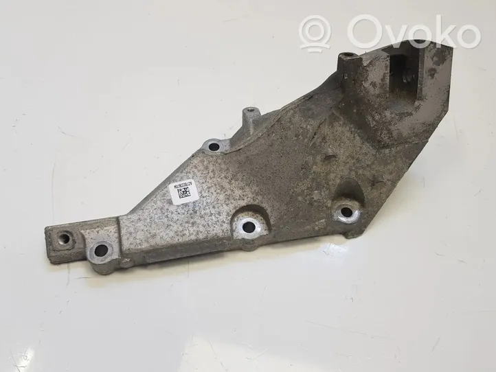 Mercedes-Benz ML W163 Engine mount vacuum valve 