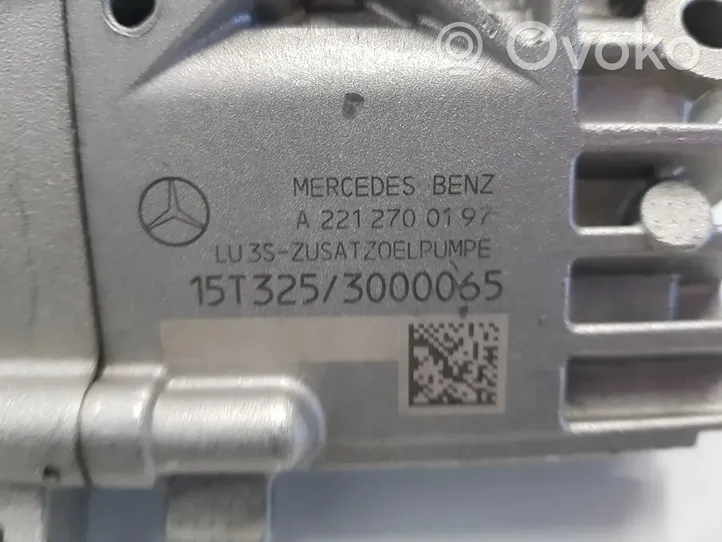 Mercedes-Benz S W221 Bomba de aceite 