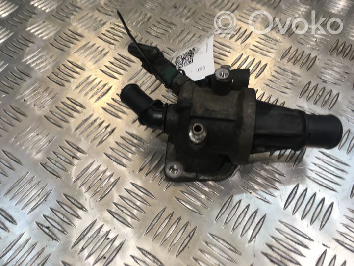 Opel Corsa D Boîtier de thermostat / thermostat 10636BE8