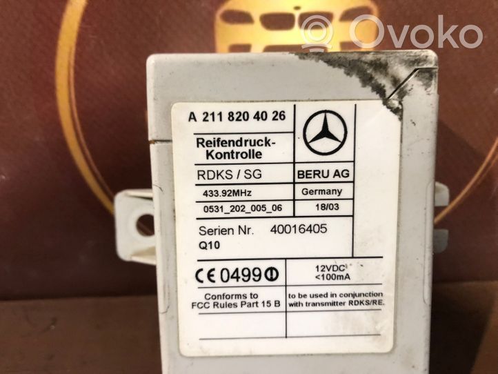 Mercedes-Benz E W211 Padangų slėgio valdymo blokas A2118204026