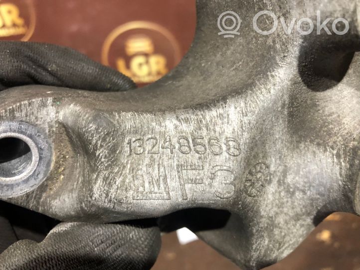 Opel Astra J Supporto di montaggio scatola del cambio 13248568