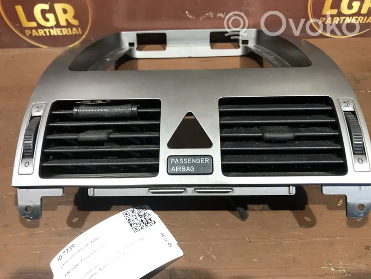 Volkswagen Touran I Dash center air vent grill 1T1819728D