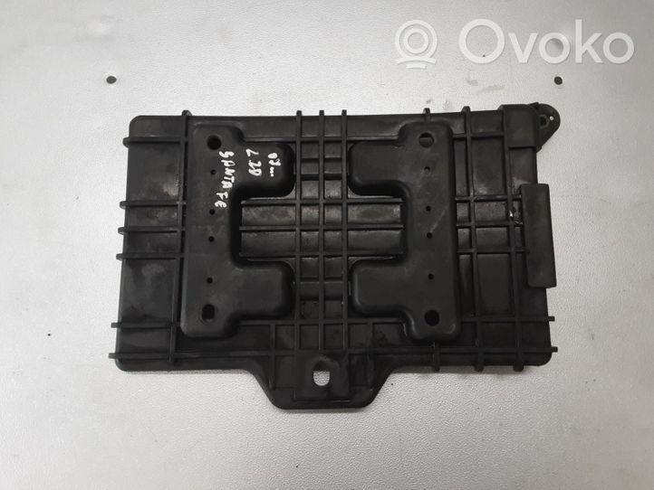 Hyundai Santa Fe Boîte de batterie 371502B000