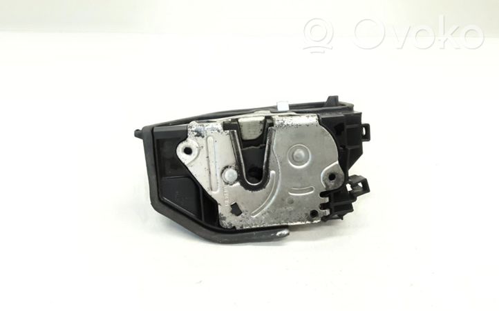 BMW 5 E60 E61 Serrure de porte avant 7154627