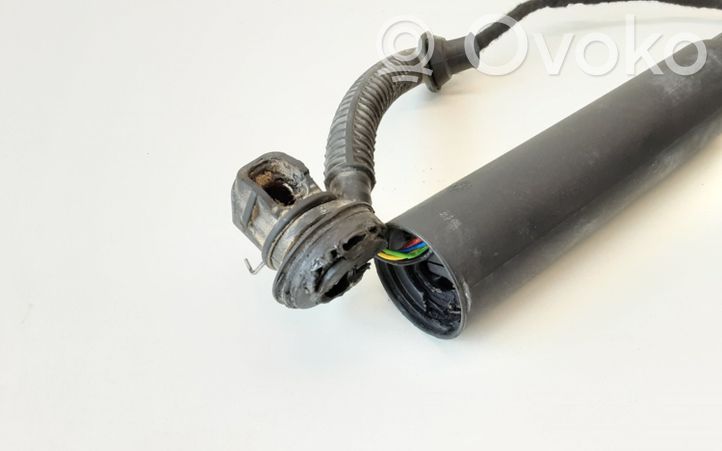 7263155 BMW 3 F30 F35 F31 Tailgate/trunk strut/damper, 20.00 € | RRR