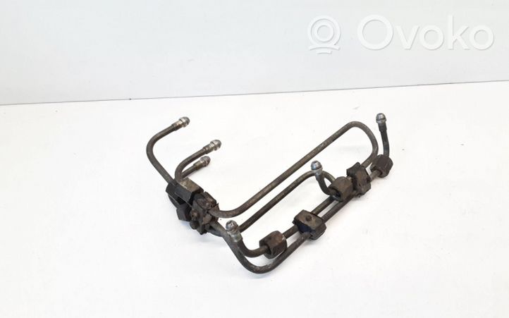 Nissan Patrol 4W60 Tuyau d'alimentation d'injecteur de carburant 