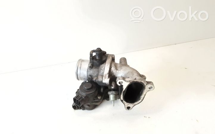 Toyota Corolla Verso E121 Drosselklappenventil 8967221020