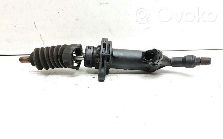 BMW X1 E84 Cilindro de embrague hidráulico 6785964